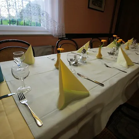 Pod Orehi Loče pri Poljčanah