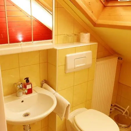 Pod Orehi 3* Loče pri Poljčanah