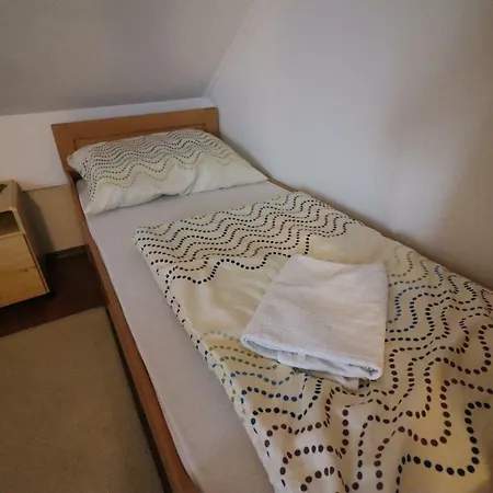 Pod Orehi 3* Loče pri Poljčanah