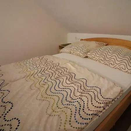 Pod Orehi Guest house 3*