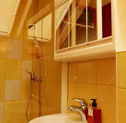 Hiša za goste Pod Orehi