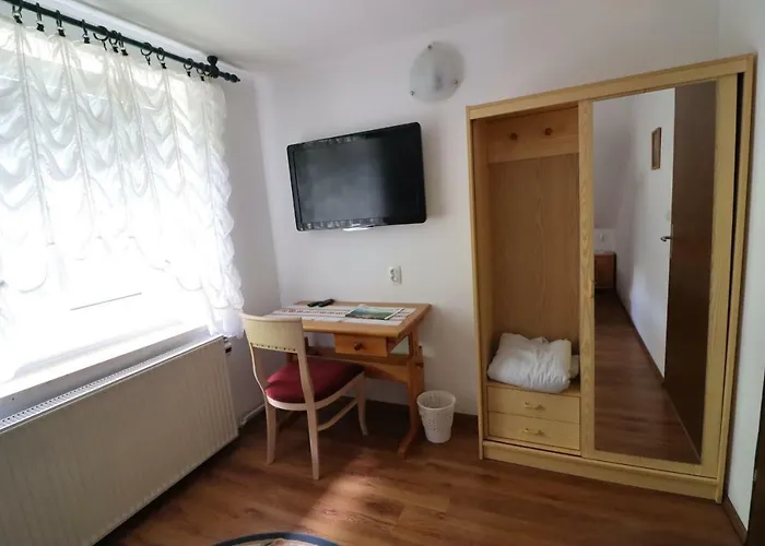 Hiša za goste Pod Orehi Loce pri Poljcanah